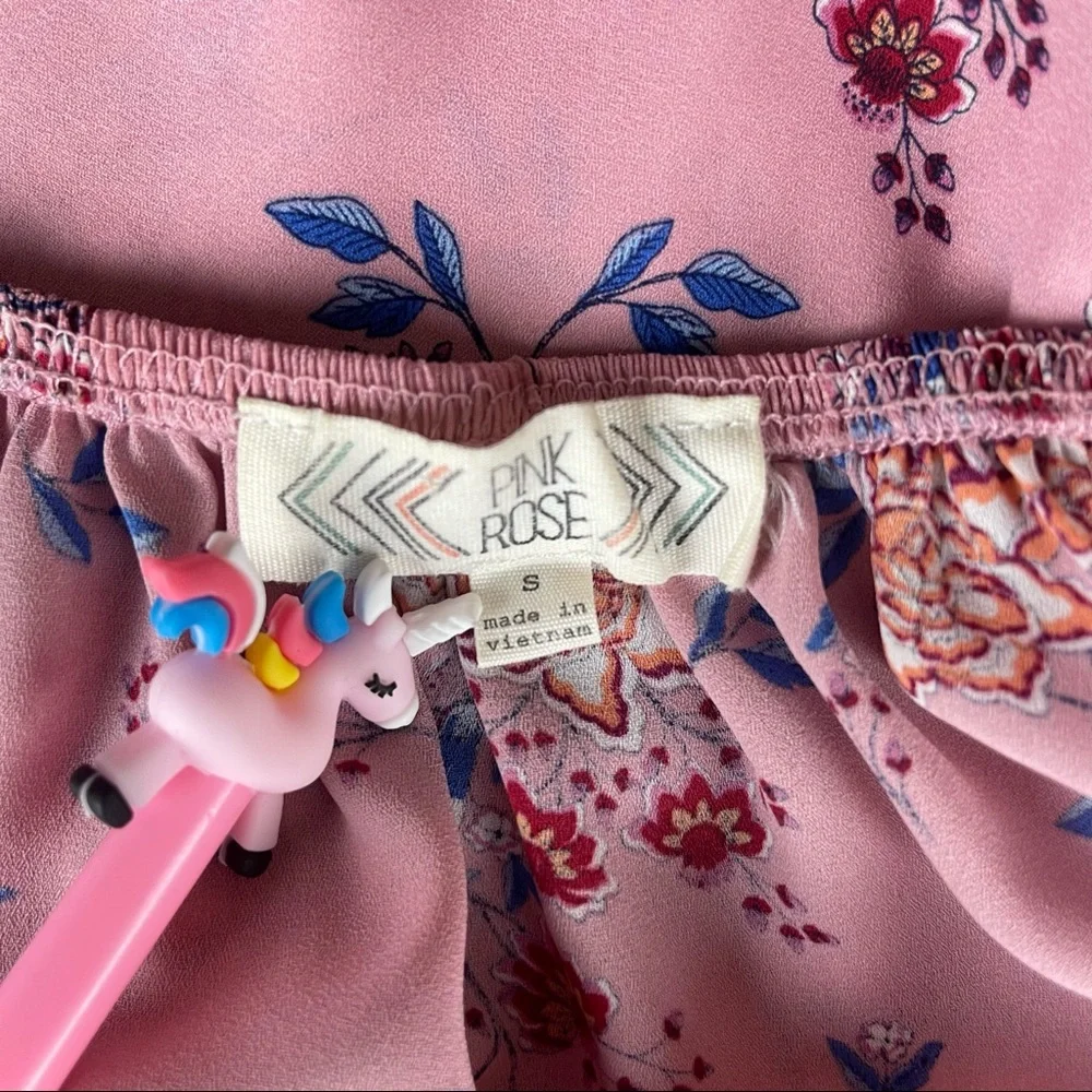 Pink Rose Floral Print Off Shoulder Small Blouse - Picture 6 of 8